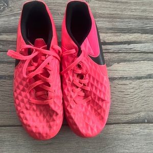 Girls Nike soccer cleats